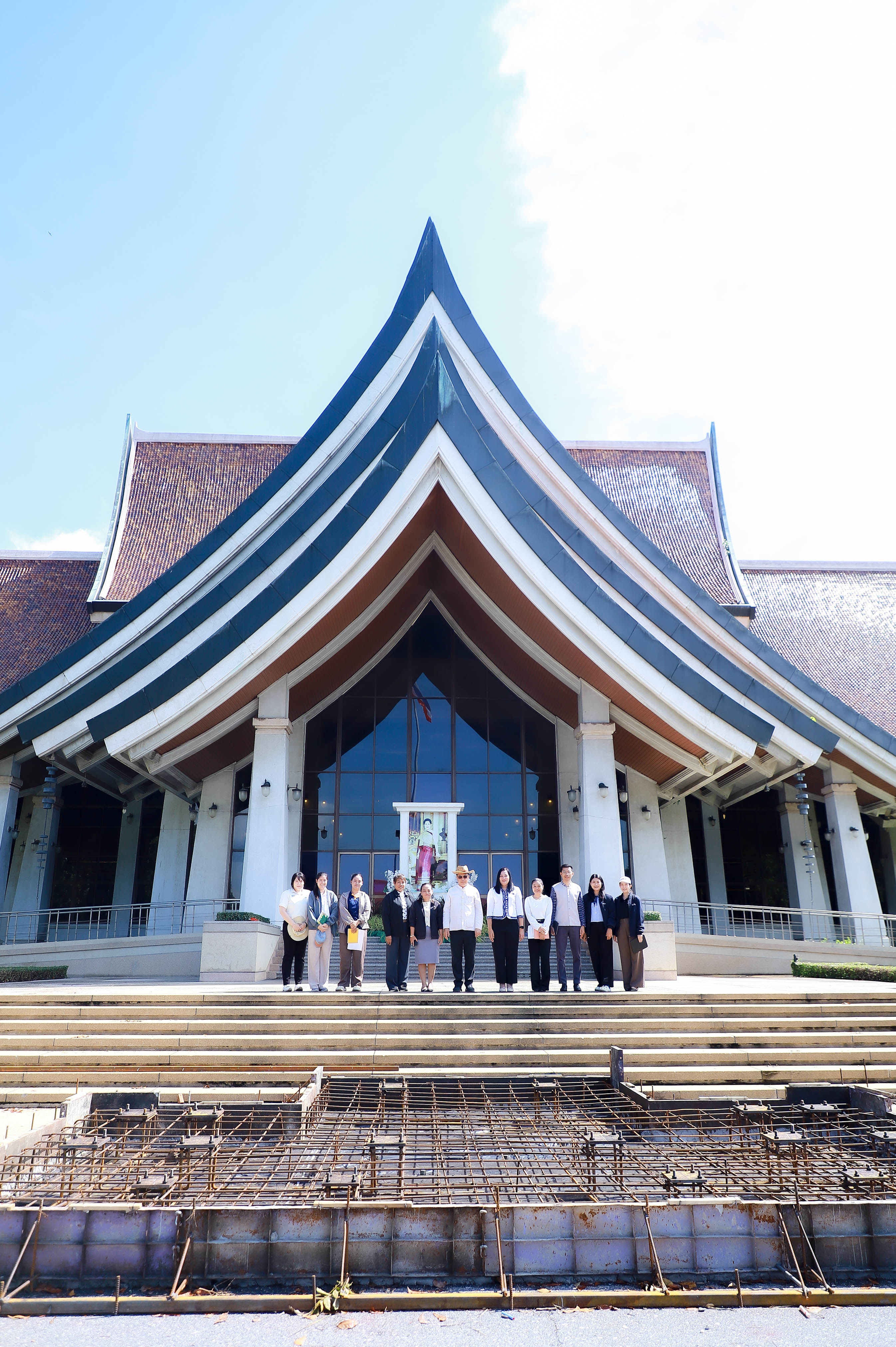 title - รองเลขาธิการ ส.ป.ก. ลุยเตรียมงาน 